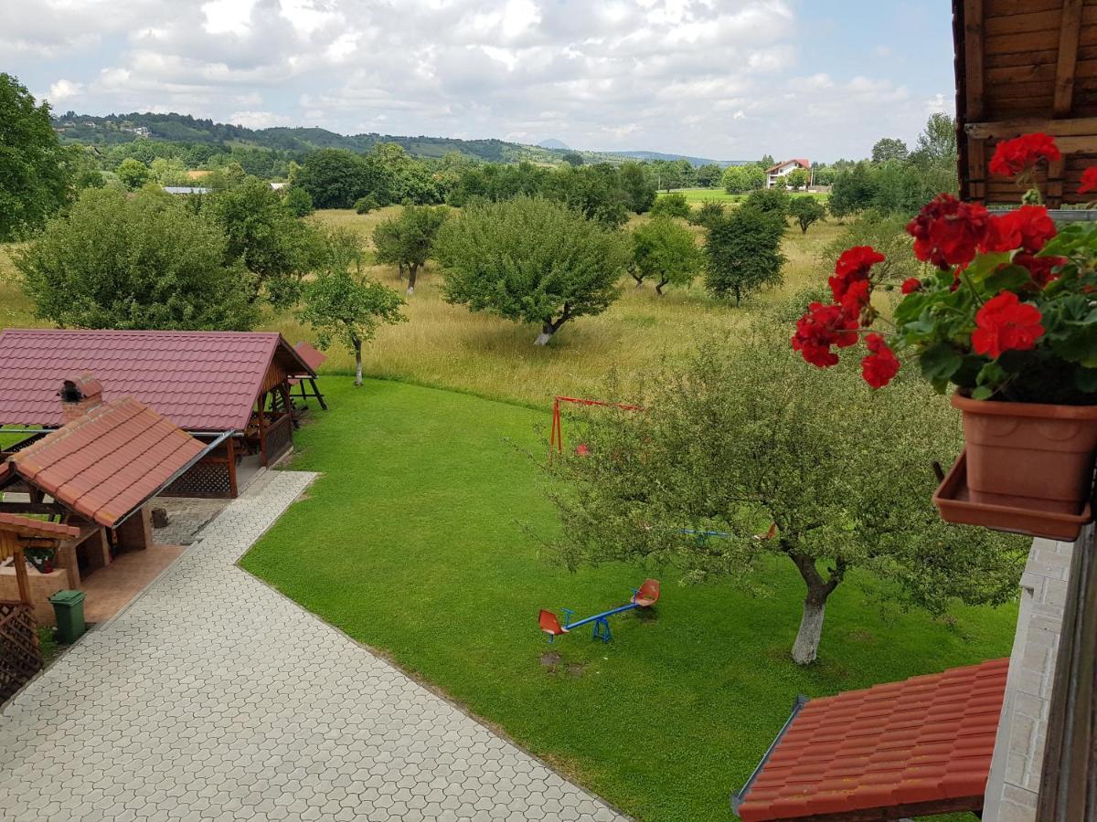 Pensiunea Din Livada Bran (Brasov) Exterior photo